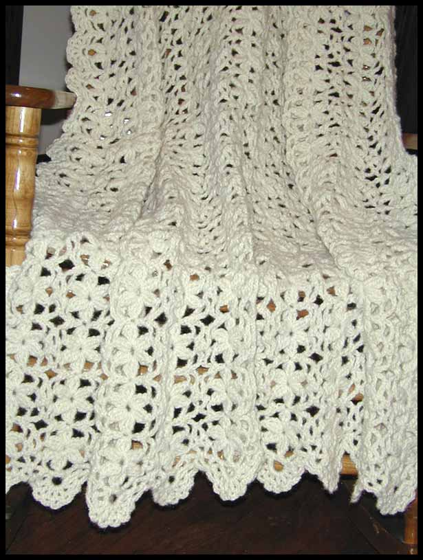 Snowglories Child/Lap Afghan (click to see closeup)