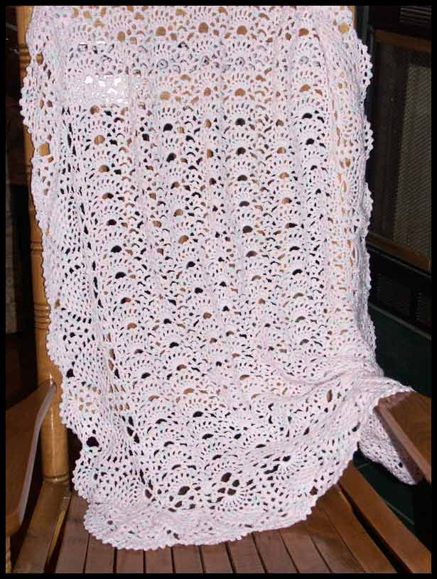 Exquisite Baby Afghan (click to see closeup)