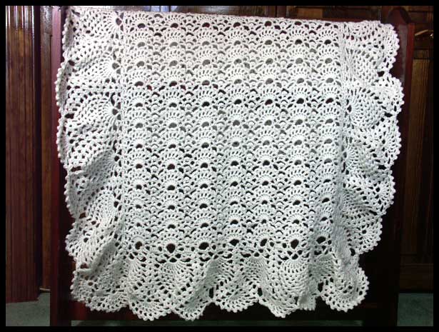 Exquisite Baby Afghan in Worsted (click to see closeup)