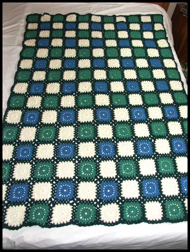 Square Circles Afghan Flat (click to go back)
