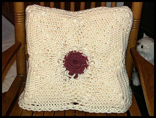 Pineapple Rose Pillowghan Pillow (click to go back)
