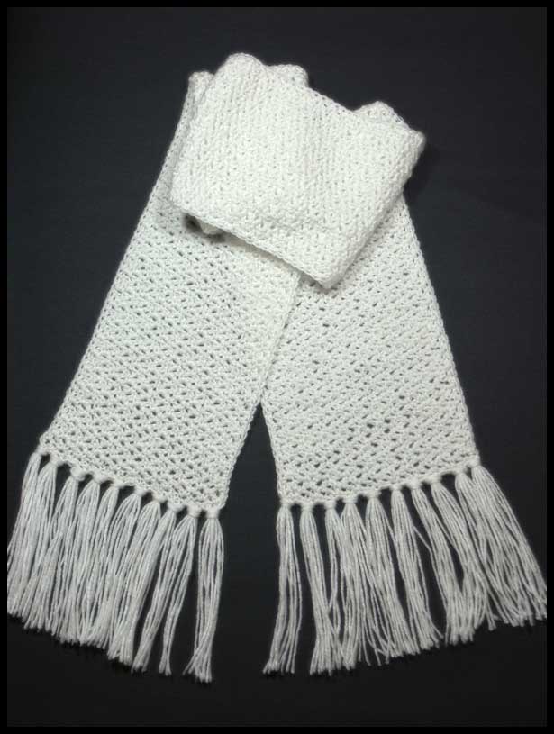 Zigzag Scarf (click to see closeup)