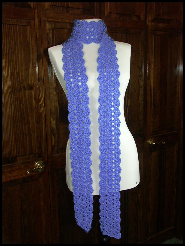 Skinny Shell Scarf (click to see closeup)