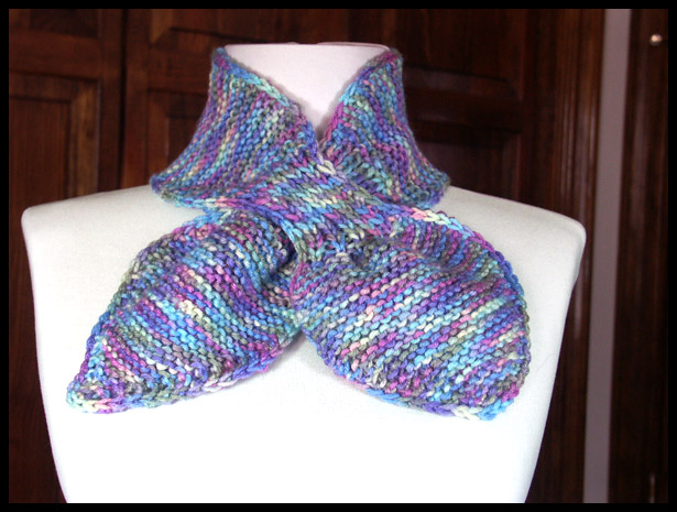  Bow Knot Scarf Monet (click to see flat)