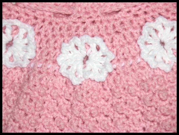 Berry Bobbles & Flowers Poncho Closeup of Flowers (click to go back)