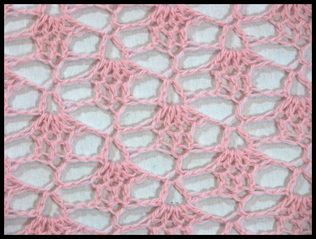 Wisteria Shawl Closeup of Pattern (click to go back)