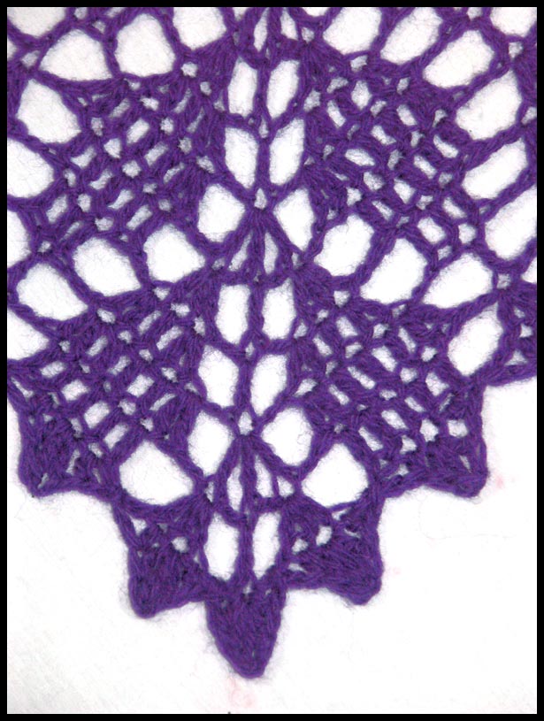 Flying Diamonds Shawl Point
	   (click to go back)